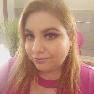 Meet your Posher, Rocio